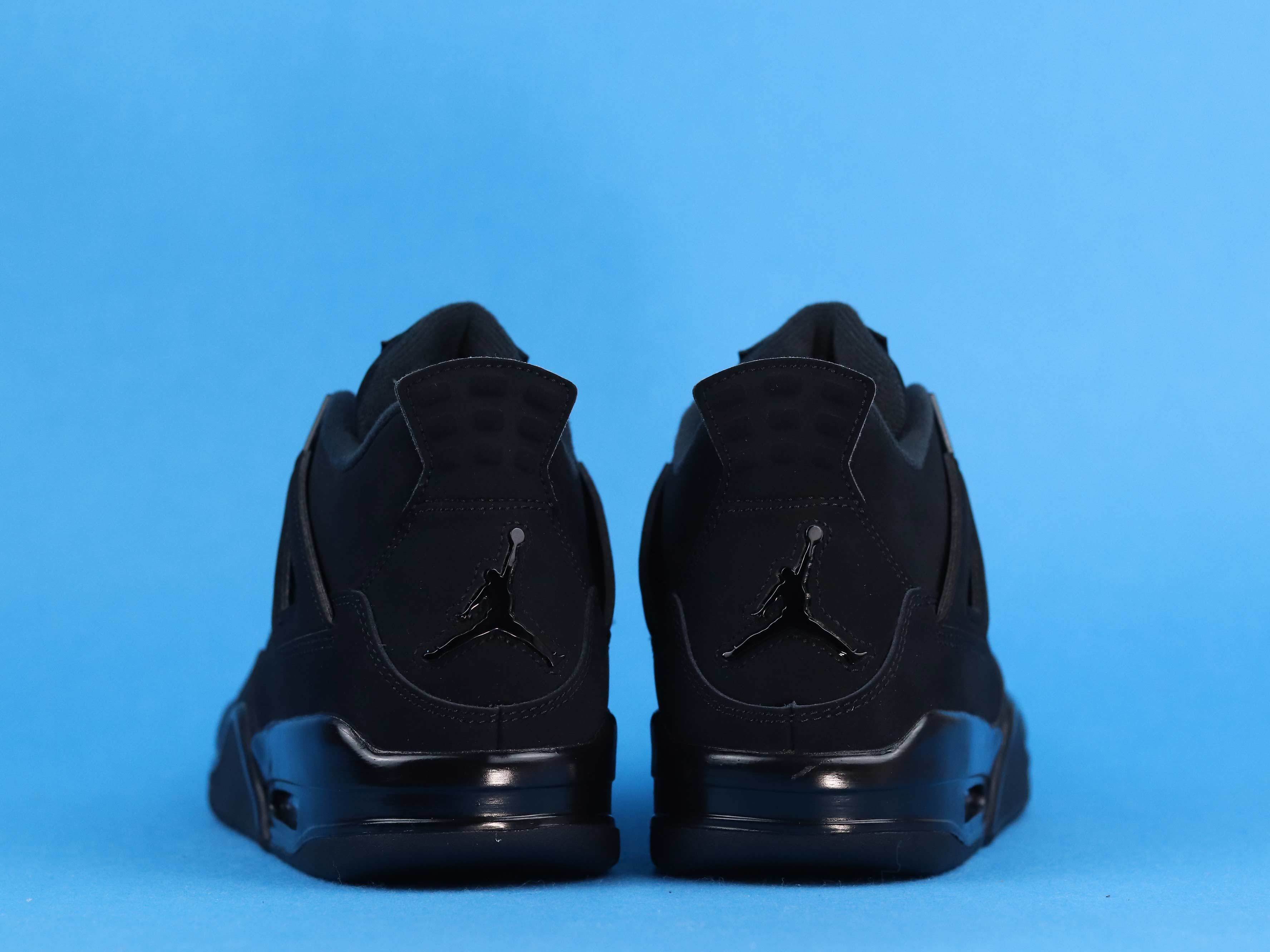 Jord4n 4 “Black Cat”