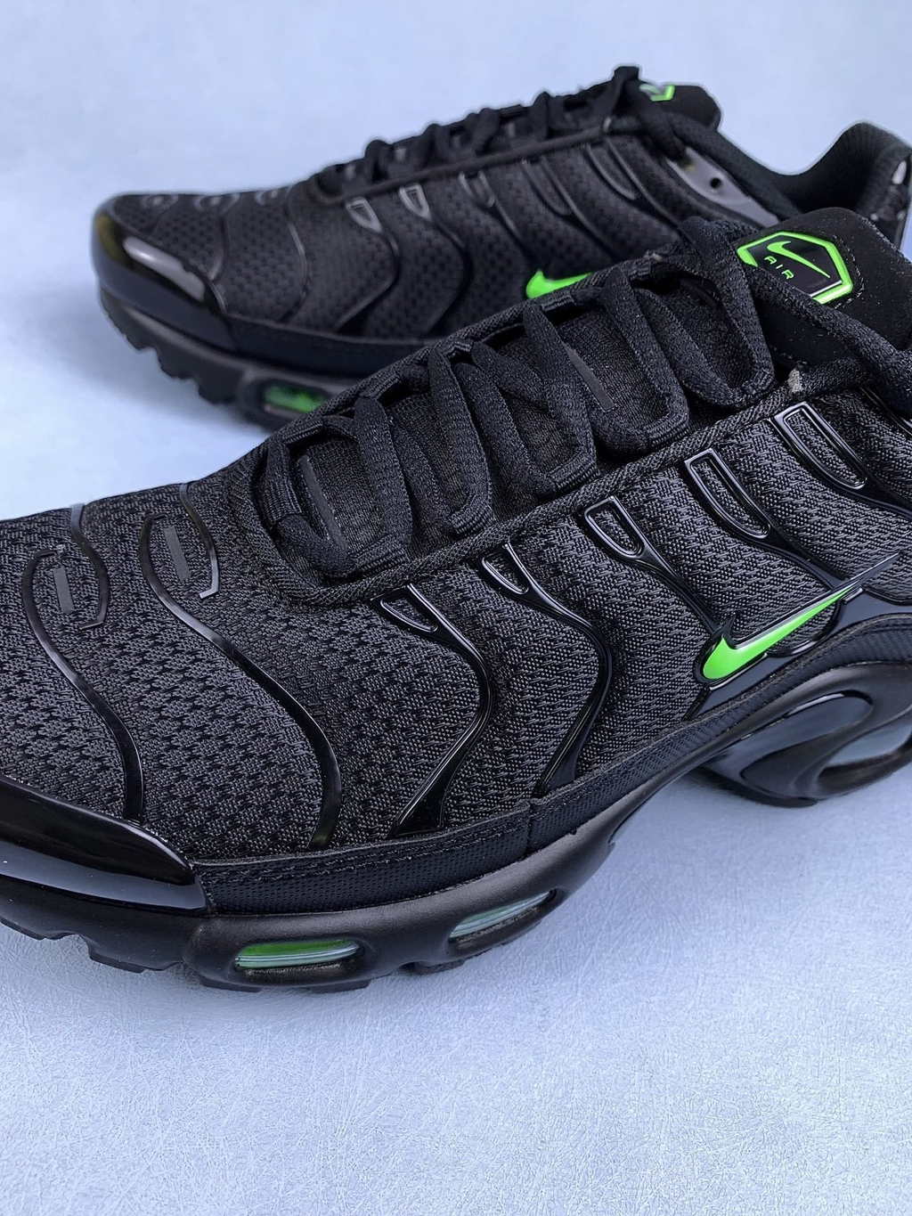 Nik3 TN Green Strike