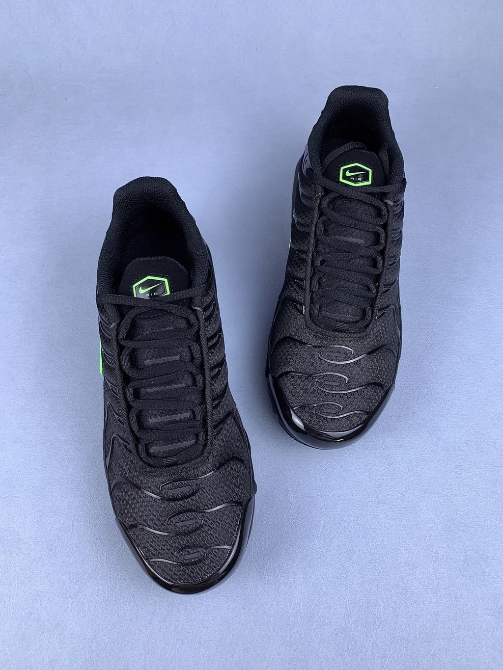 Nik3 TN Green Strike